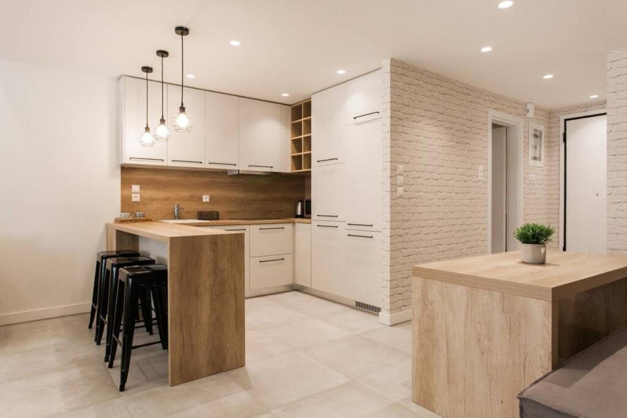 Chic Apartment - Strolling To The Athenian Streets Екстериор снимка